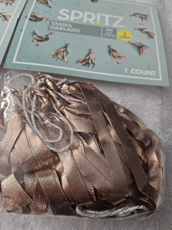 2 Pack Of Spritz Metallic Gold Tassel Garland Decor 5 FT Party Banners - Picture 3 of 5